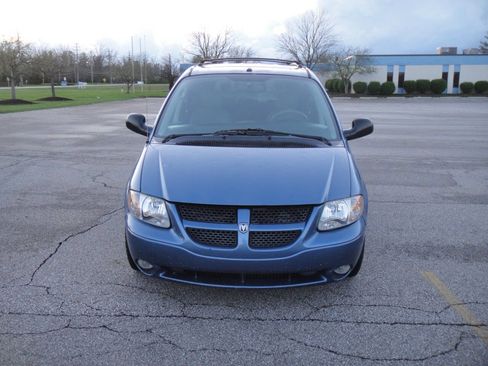 Used 2007 Dodge Grand Caravan SXT w/ Leather Interior Group image 9