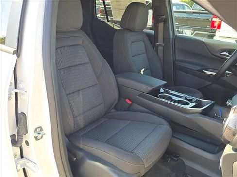 New 2026 Chevrolet Equinox LT AWD/4WD image 14