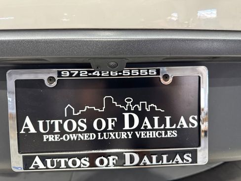 Used 2023 Porsche Macan AWD/4WD image 23