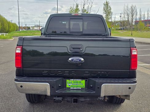 Used 2015 Ford F250 Lariat w/ Lariat Ultimate Package AWD/4WD image 4