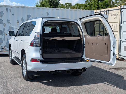 Used 2018 Lexus GX 460 Premium w/ Premium Package AWD/4WD image 13