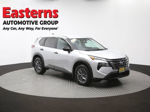 Used 2024 Nissan Rogue S AWD/4WD image 50