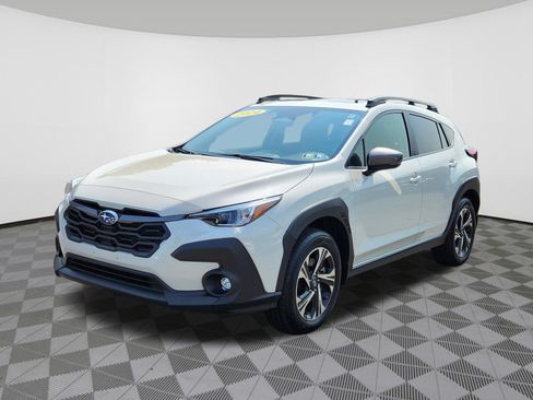 Used 2024 Subaru Crosstrek 2.0i Premium AWD/4WD image 2