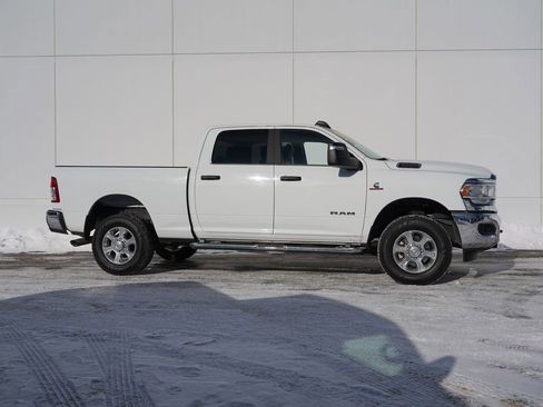 Used 2024 RAM 2500 Big Horn image 2