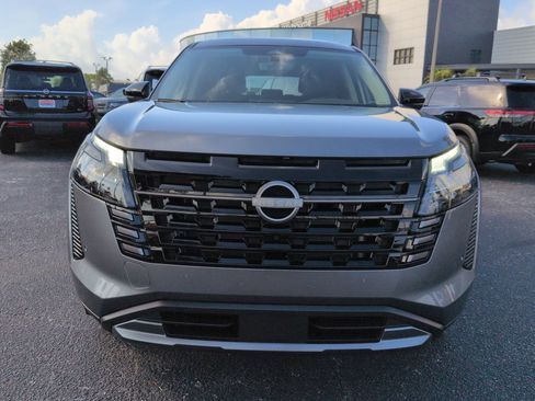 New 2026 Nissan Pathfinder SL FWD image 9