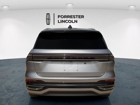 New 2026 Lincoln Nautilus Reserve AWD/4WD image 4