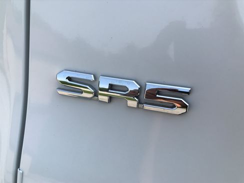 Certified 2024 Toyota Tacoma SR5 AWD/4WD image 9