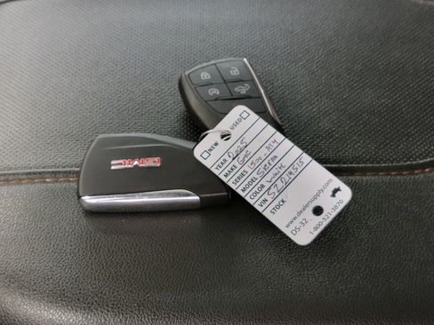 Used 2025 GMC Sierra 1500 AT4 w/ AT4 Preferred Package AWD/4WD image 29
