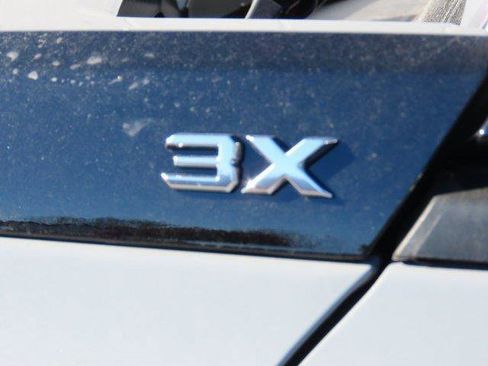 New 2025 GMC Hummer EV 3X w/ Battery Pack, 24 Module Pack image 13