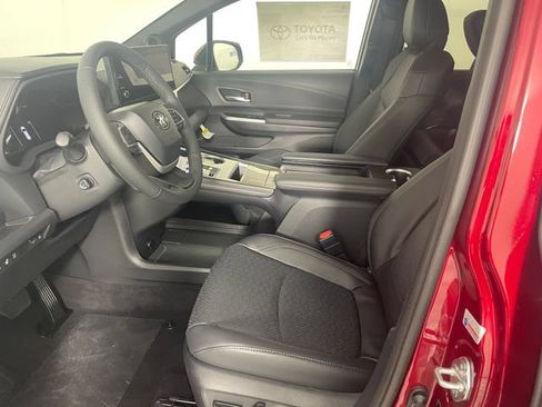 New 2026 Toyota Sienna Platinum AWD/4WD image 2