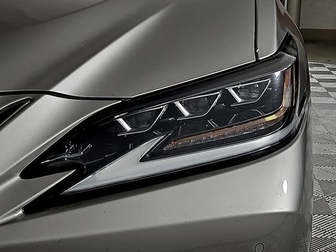 Used 2020 Lexus ES 350 F Sport image 10