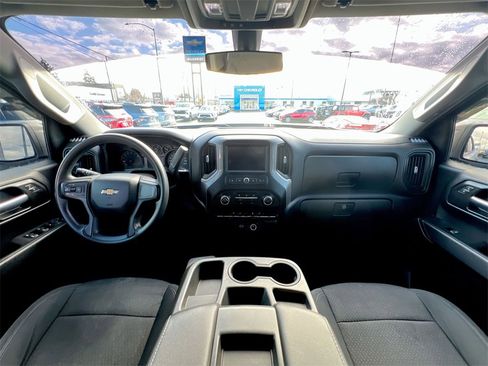 Used 2020 Chevrolet Silverado 1500 W/T image 17