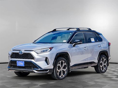 Used 2021 Toyota RAV4 XSE w/ Carpet Mat Package (TMS) AWD/4WD image 9