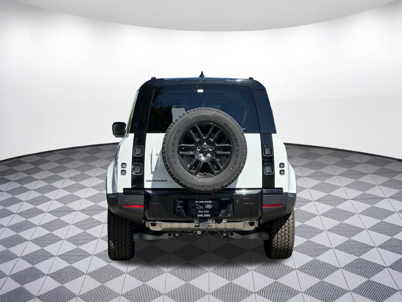 New 2026 Land Rover Defender 110 S AWD/4WD image 8