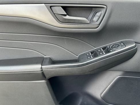 Used 2024 Ford Escape Active image 11