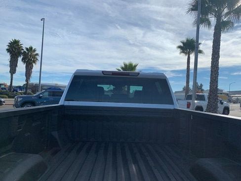New 2026 GMC Sierra 3500 SLT w/ SLT Convenience Package AWD/4WD image 8