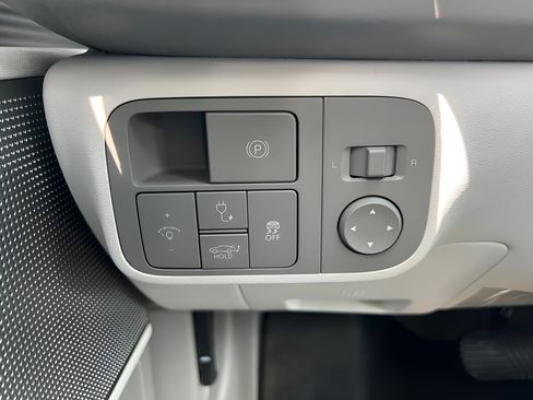 Used 2024 Hyundai Ioniq 6 SEL AWD/4WD image 50