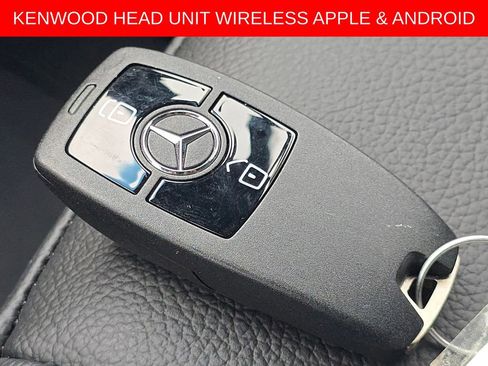 Used 2025 Mercedes-Benz Sprinter 2500 image 32