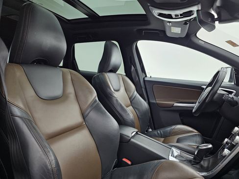 Used 2015 Volvo XC60 T5 image 12