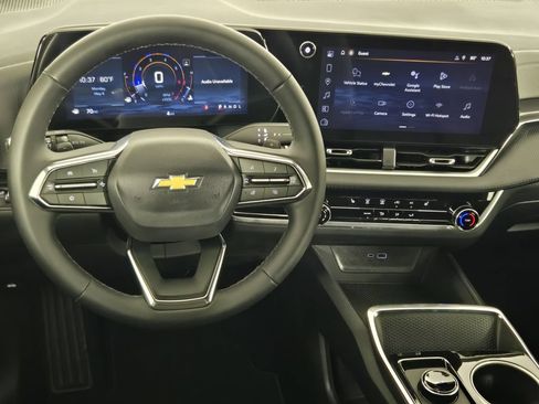 New 2026 Chevrolet Equinox LT w/ Safety and Technology Package FWD image 29