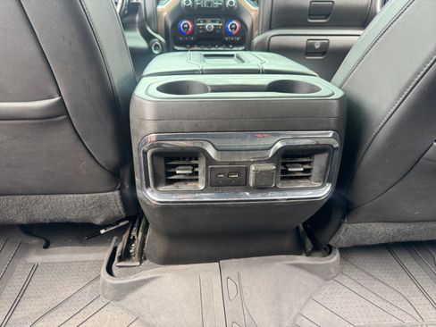 Used 2022 Chevrolet Silverado 2500 High Country AWD/4WD image 34