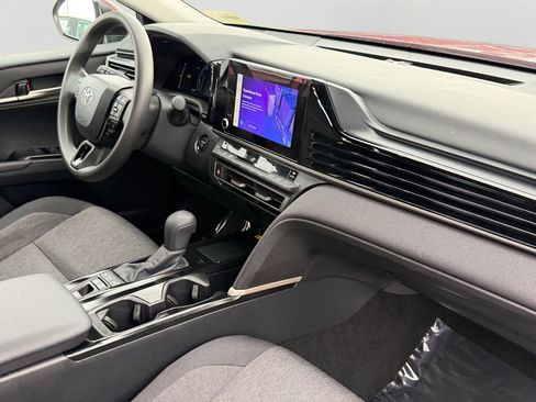 Used 2025 Toyota Camry LE FWD image 7