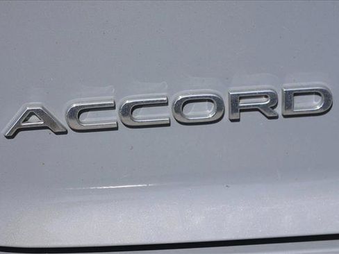 Used 2024 Honda Accord Sport image 12
