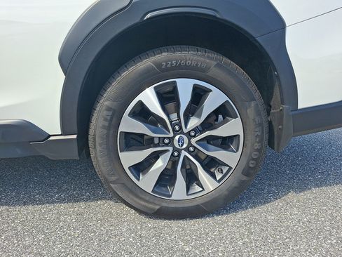 Certified 2023 Subaru Outback Limited AWD/4WD image 8