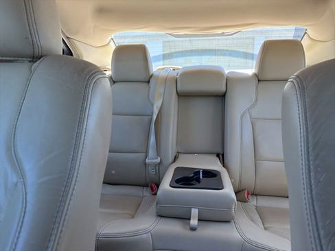 Used 2014 Ford Taurus SEL w/ Equipment Group 201A image 14