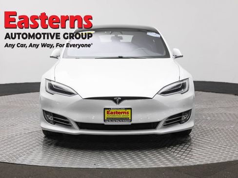 Used 2018 Tesla Model S 75D image 2