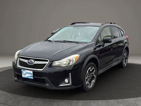 Used 2017 Subaru Crosstrek 2.0i Limited w/ Popular Package #2 image 17
