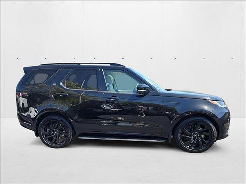 New 2025 Land Rover Discovery Dynamic SE AWD/4WD image 4
