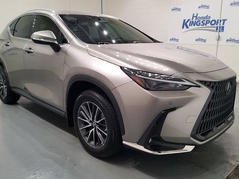 Used 2023 Lexus NX 350 AWD image 2