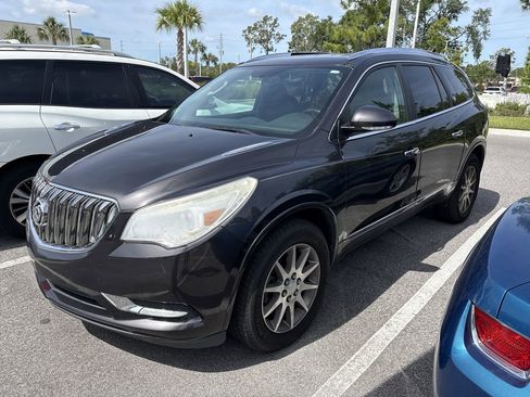 Used 2013 Buick Enclave Leather FWD image 2