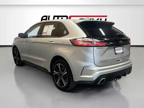 Used 2019 Ford Edge ST w/ Cold Weather Package AWD/4WD image 5