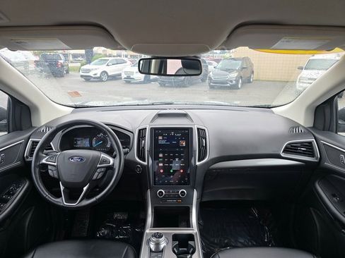 Used 2023 Ford Edge SEL image 14