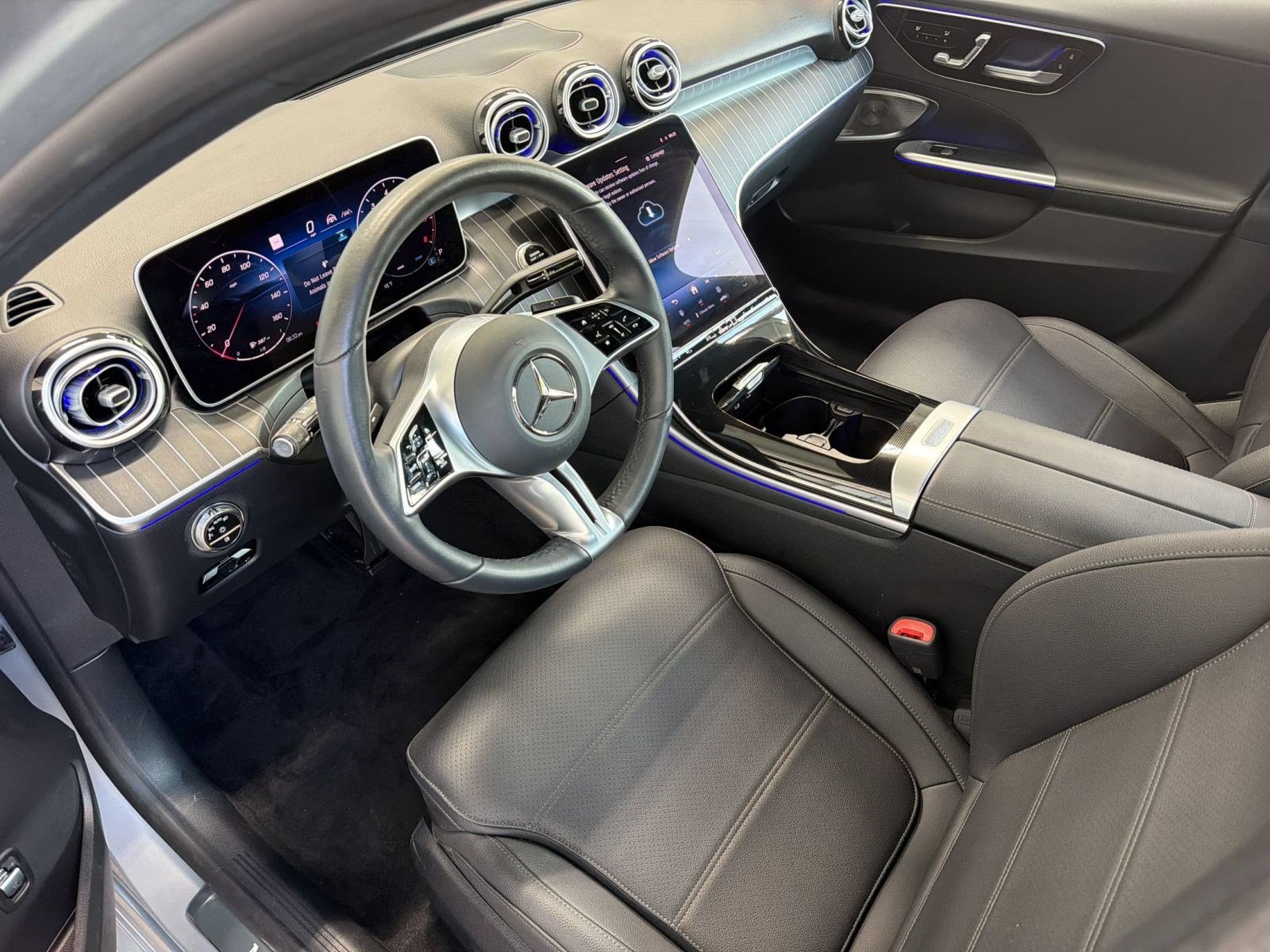 Certified 2026 Mercedes-Benz C 300 4MATIC Sedan image 4