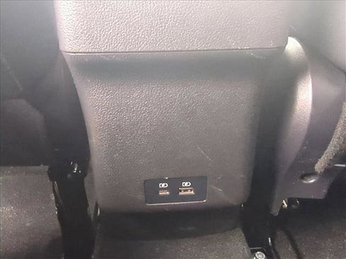 Used 2024 Mitsubishi Outlander Sport SE image 17