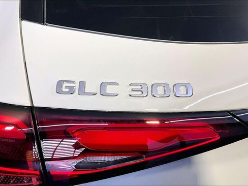New 2027 Mercedes-Benz GLC 300 4MATIC image 6