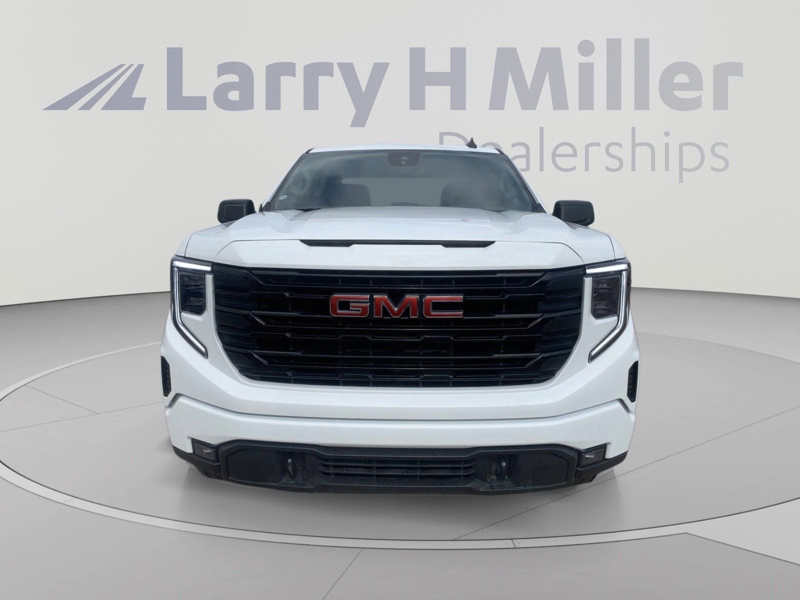 Used 2023 GMC Sierra 1500 Elevation AWD/4WD image 6