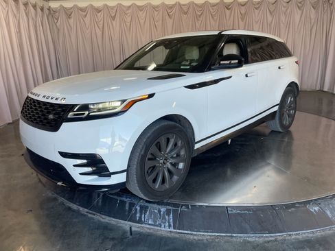 Used 2022 Land Rover Range Rover Velar R-Dynamic S image 2
