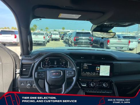 Used 2025 GMC Sierra 1500 AT4 w/ AT4 Premium Package AWD/4WD image 30