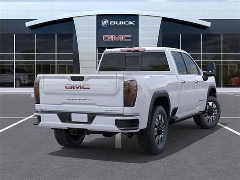 New 2026 GMC Sierra 2500 Denali w/ Max Trailering Package AWD/4WD image 4