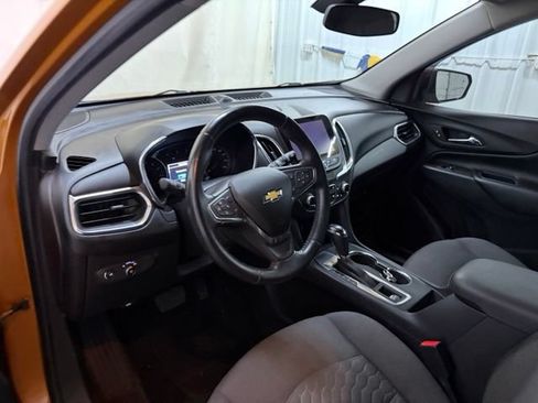 Used 2018 Chevrolet Equinox LT w/ Sun & Infotainment Package FWD image 27