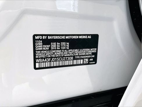 Used 2025 BMW 530i w/ M Sport Package RWD image 35