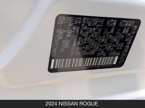 Used 2024 Nissan Rogue SL w/ SL Premium Package FWD image 27