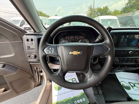 Used 2019 Chevrolet Silverado 1500 W/T w/ WT Convenience Package AWD/4WD image 6