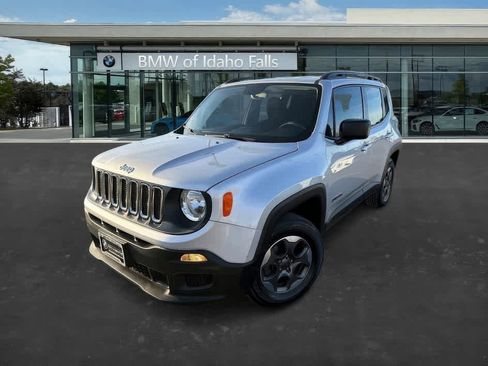 Used 2016 Jeep Renegade Sport w/ Power & Air Group image 4