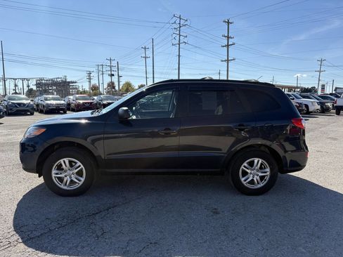 Used 2011 Hyundai Santa Fe GLS image 5