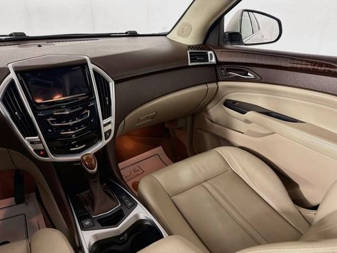 Used 2014 Cadillac SRX Luxury w/ Driver Awareness Package AWD/4WD image 23